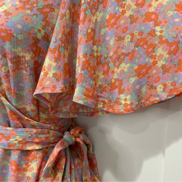 Billabong All For You Wrap Dress Floral Soft N Peachy Mini Flutter Sleeve Large - Picture 6 of 11